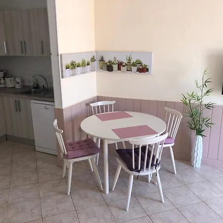 Apartment Tenerife With Impressive Pool 136 Costa Del Silencio